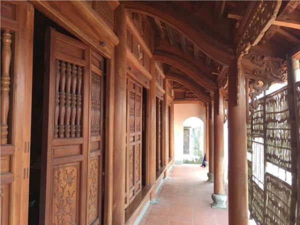 Mẫu nhà gỗ 5 gian 22 cột có buồng gói